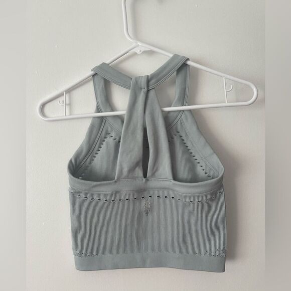 Free People Movement Serendipity Crochet Crop NEW in Blue Smoke - Picture 3 of 4